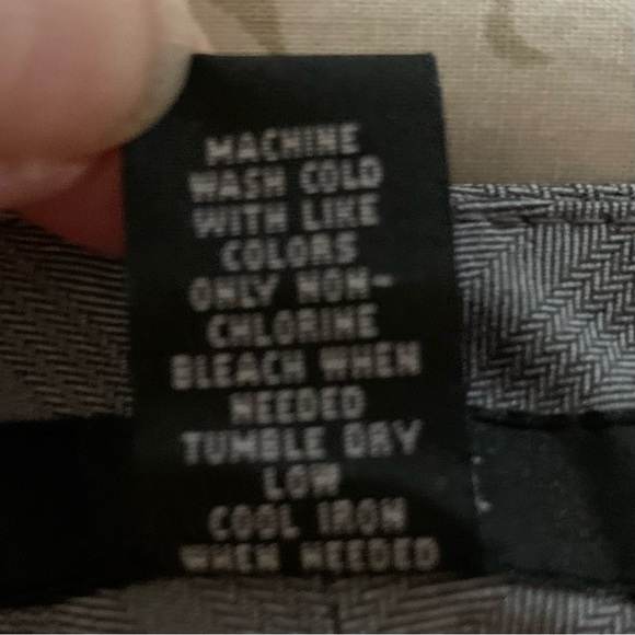 ALFANI Trouser Pants ~SIZE 8 ~Gray Subtle Stripe ~Work Wear, Academia, Classy - Picture 7 of 12